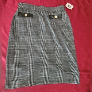 Anne Klein   Multi-Colored Shirt Size MediumNew no signs of wear